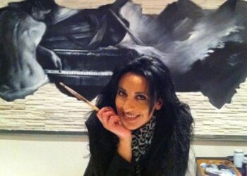 Mistral apre studio d’arte a Ciro’ Marina