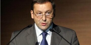 Ministro Profumo inaugura l’anno scolastico in Calabria