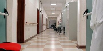 Chiusura reparto Nefrologia a Crotone, un atto scellerato