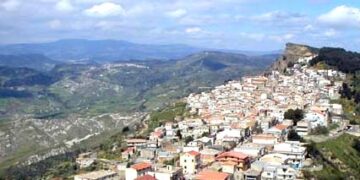 Comune sospende pagamento tassa rifiuti 2011