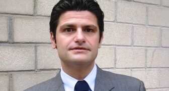 Presidente Consiglio Provinciale saluta il Comandante Freda