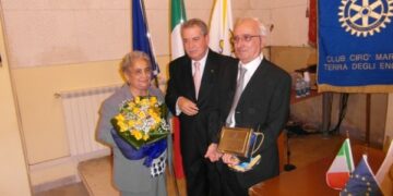 Premio professionalita’ al maestro di sartoria Attilio Affilastro