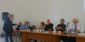 Simposio scolastico fra i rappresentanti della scuola italiana e tedesca