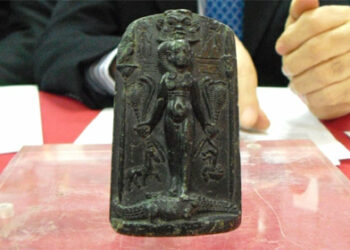 La ‘Stele di Horo’ in esposizione a Bruxelles