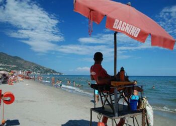 Aperte le iscrizioni per il ‘Corso di Bagnino’ a Ciro’ Marina