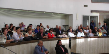 Consegnati attestati di benemerenza ai dipendenti collocati a riposo