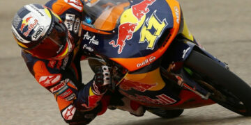 Sandro Cortese Moto3 cade e si piazza sesto