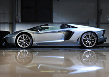 Lamborghini Aventador Roadster, l’erede della mitica Miura