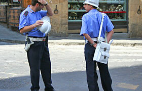 Concorsi pubblici nella polizia municipale: bandi aperti per vigili urbani in tutta Italia