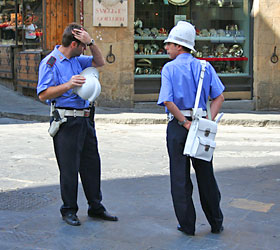 Concorsi pubblici nella polizia municipale: bandi aperti per vigili urbani in tutta Italia