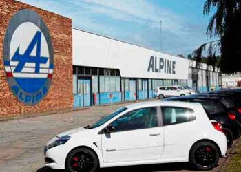 Accordo fra Renault e Caterham per le auto sportive