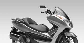 Honda, un nuovo scooter 300 e tutte le novità al salone