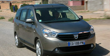 Dacia Lodgy, tanto spazio ma low cost