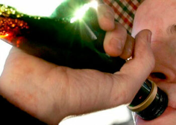 Divieto vendita bevande alcoliche ai minorenni