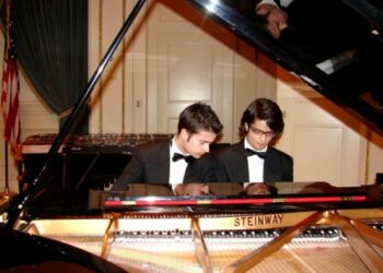 I fratelli De Stefano tornano a Crotone