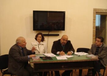 Mobilita’ studenti, incontro tra dirigenti autolinee e comune