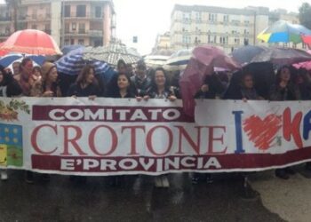 Taglio Province, Consiglio Giovani alla manifestazione di Crotone