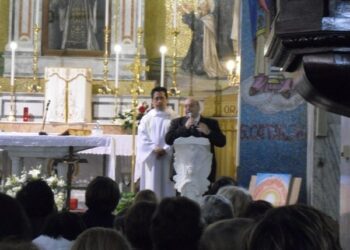 Messa dedicata alle donne vittime di violenza a Ciro’ Marina