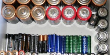 Raccolta pile usate nelle scuole