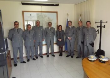 Crotone, prefetto Tirone visita comando Corpo Forestale