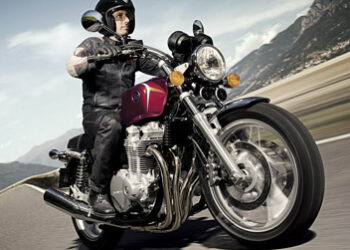 Honda CB1100, il fascino dei Settanta