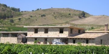 Il bianco ‘Donna Giovanna 2011’ terzo al premio nazionale