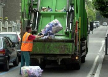 Emergenza rifiuti, Ecoross si scusa per disagi