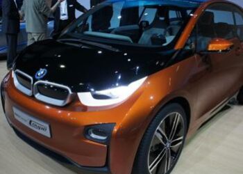 L’Europa in vetrina negli Usa: dalla Smart con le ali alle Bmw elettriche