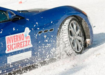 Neve e gelo: le gomme invernali e i consigli per guidare sicuri