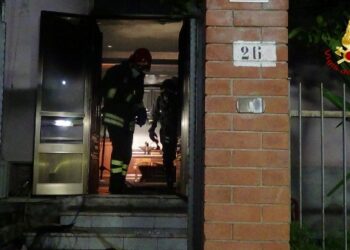 Incendio in abitazione a Isola