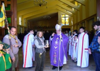 La Luce della Pace da Betlemme a Ciro’ Marina