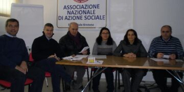 Pranzo di Natale solidale all’Istituto Alberghiero di Ciro’ Marina
