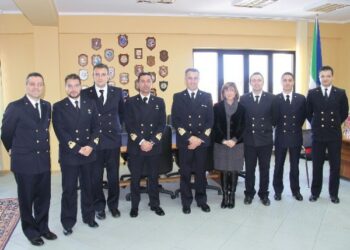 Prefetto visita la Capitaneria di Porto