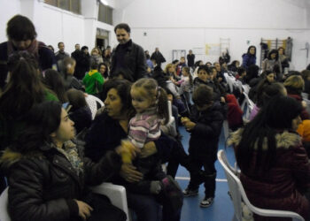 Un rigiocattolo ai bambini meno fortunati