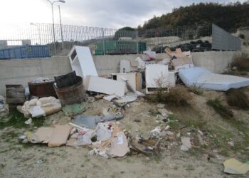 Scoperta discarica abusiva di 1000mq