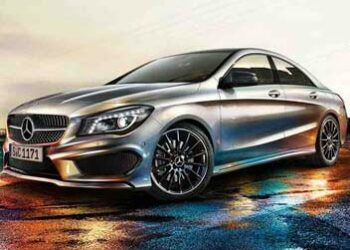 Mercedes, online le foto "rubate" della nuova CLA