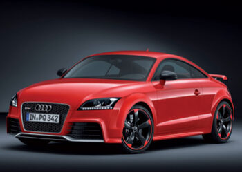 Audi TT RS Plus, in prevendita il "mostro" dei quattro anelli
