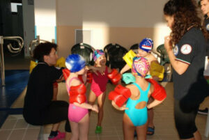 gara_di_nuoto_in_piscina__6_