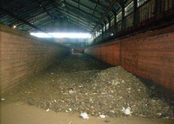 Emergenza rifiuti, la misura e’ colma