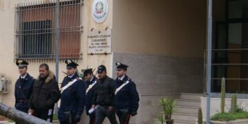 Estorsione a villaggio turistico, in manette padre e figlio