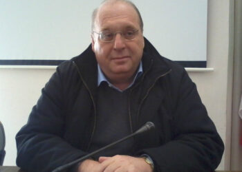 Emergenza rifiuti, sindaci del crotonese in prima linea