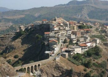 Sabato 5 gennaio quarta edizione di ‘Ti mmitu a ra frissurata’