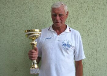 Regionali nuoto indoor, Lacinia sul secondo gradino