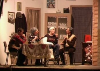 Teatro, stasera compagnia di Caccuri all’Apollo