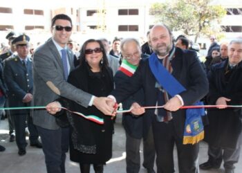 Inaugurato nuovo istituto alberghiero a Ciro’ Marina