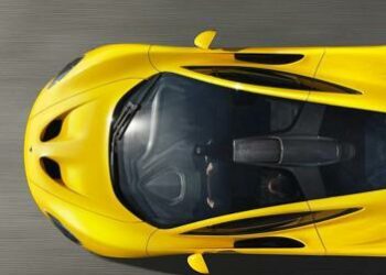 McLaren P1, ecco come è la supercar ibrida da un milione di euro