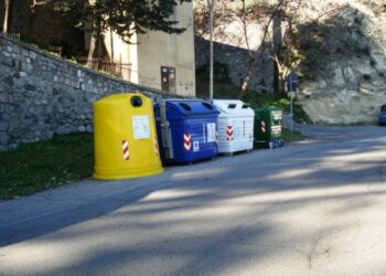 Smaltiti in tre giorni 500 tonnellate di rifiuti