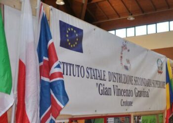 50 anni dell’Istituto ‘Gravina’, il vecchio e glorioso ‘Magistrale’