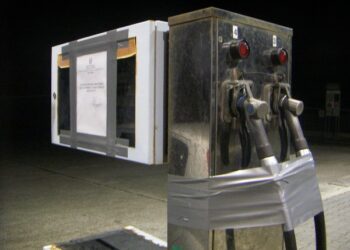 Sequestrato distributore gas a Tropea, 3 denunce