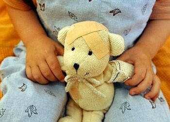 Violenza sessuale aggravata su 11enne